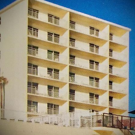 Hotel Fantasy Island II Daytona Beach Shores Exterior foto